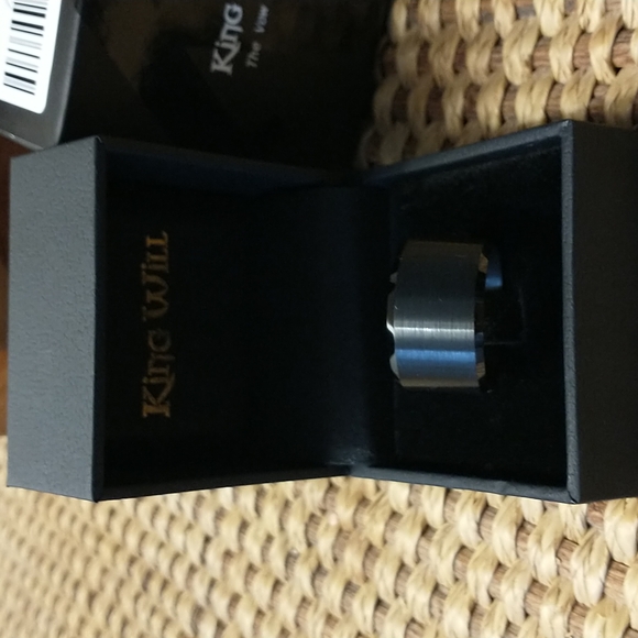 NIB King Will Duo Men's Brushed Tungsten Carbide Ring Polished Finish - Picture 2 of 4